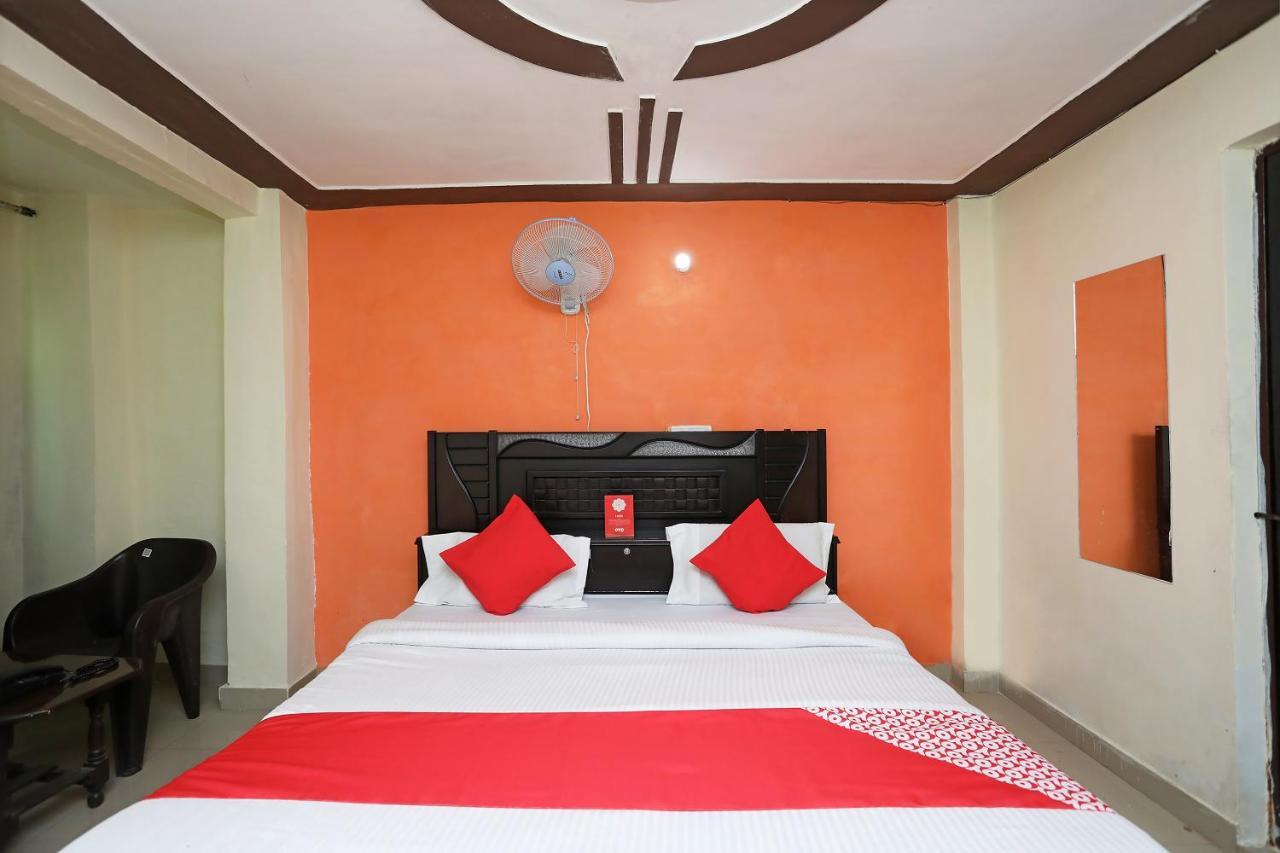 Oyo 29187 Hotel Shree Baki Bihari Dayal Bagh Exterior photo