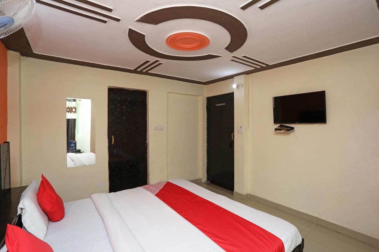 Oyo 29187 Hotel Shree Baki Bihari Dayal Bagh Exterior photo